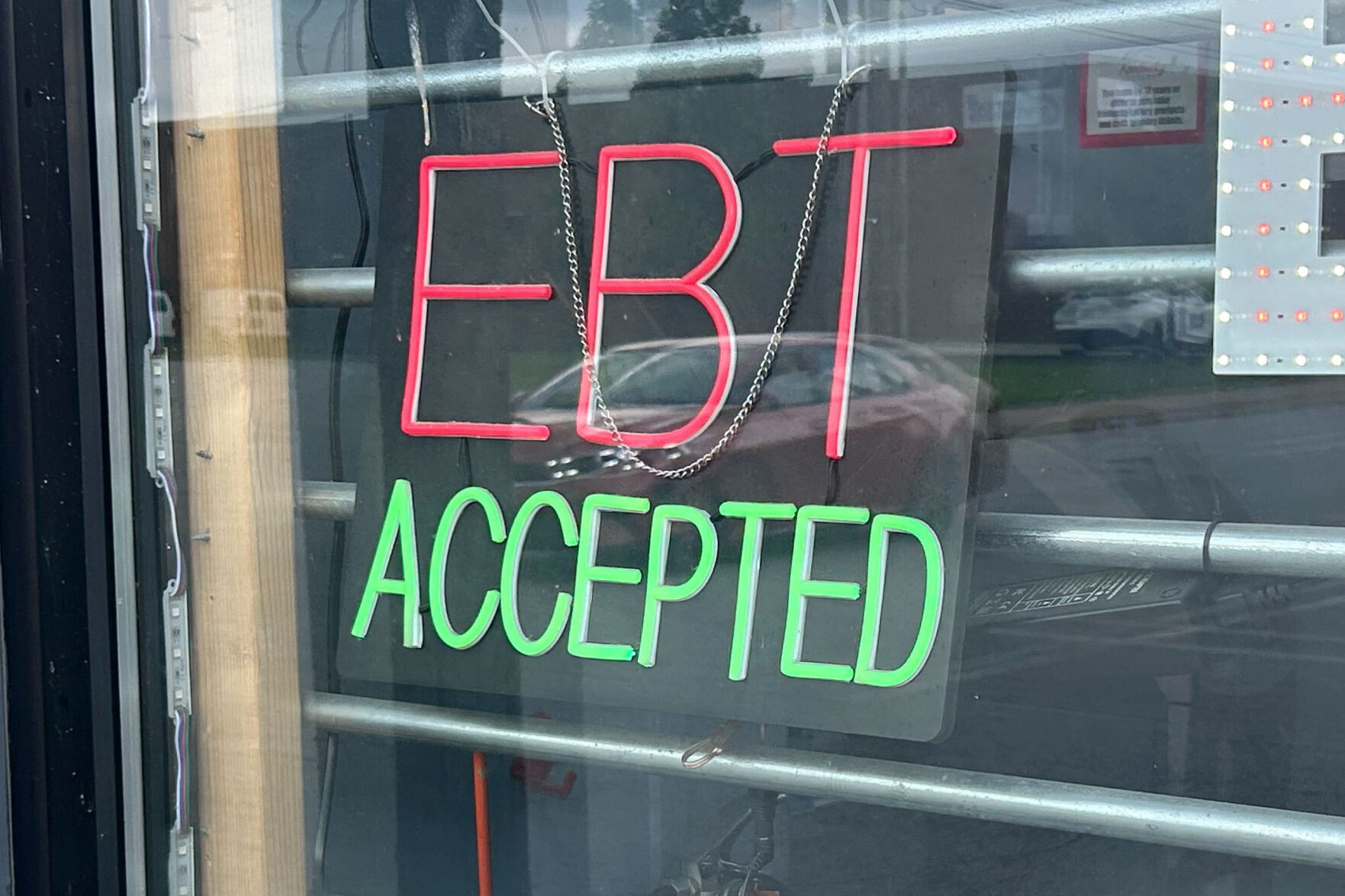 Kentucky families fear losing SNAP benefits in November as government shutdown drags on